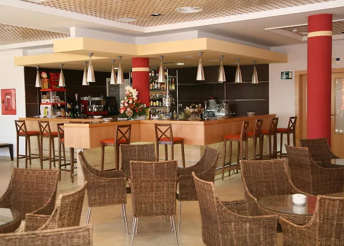 Hotel Punta Del Cantal