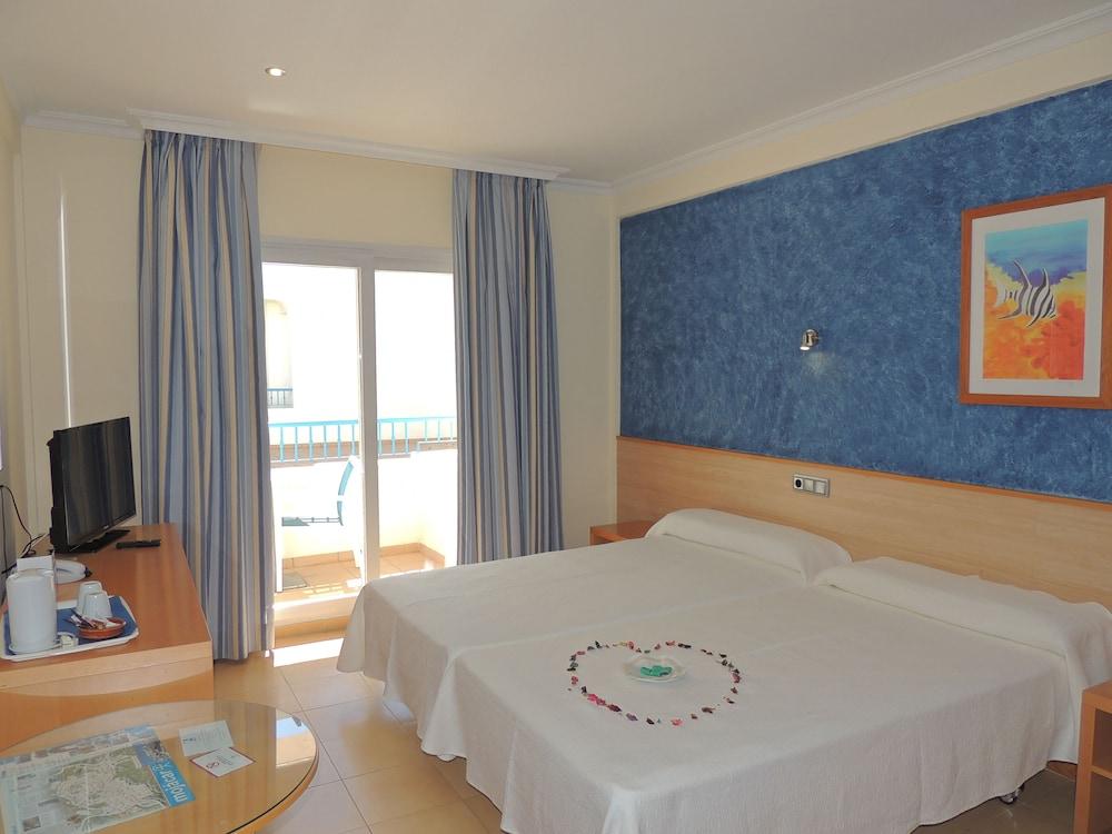 Punta Del Cantal Hotel