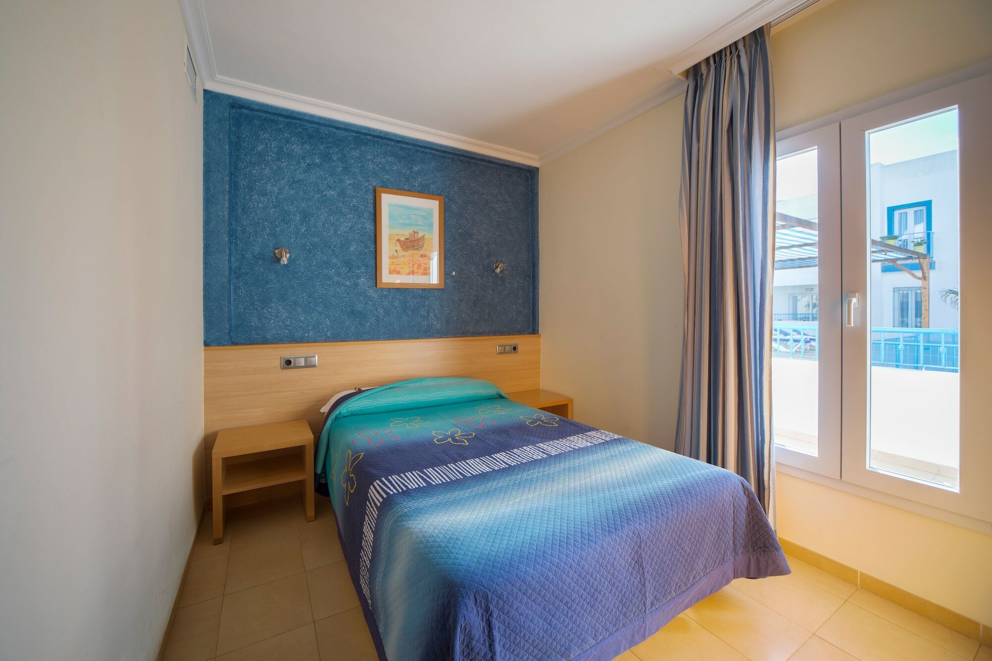 Hotel Punta Del Cantal 4*